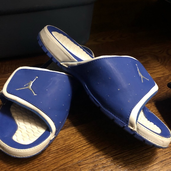 blue jordan sandals